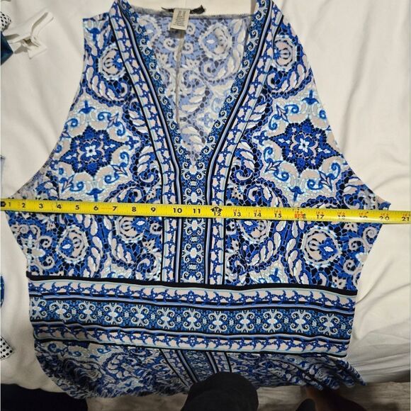 Maggy London Floral Blue and White Midi Dress - Picture 10 of 10